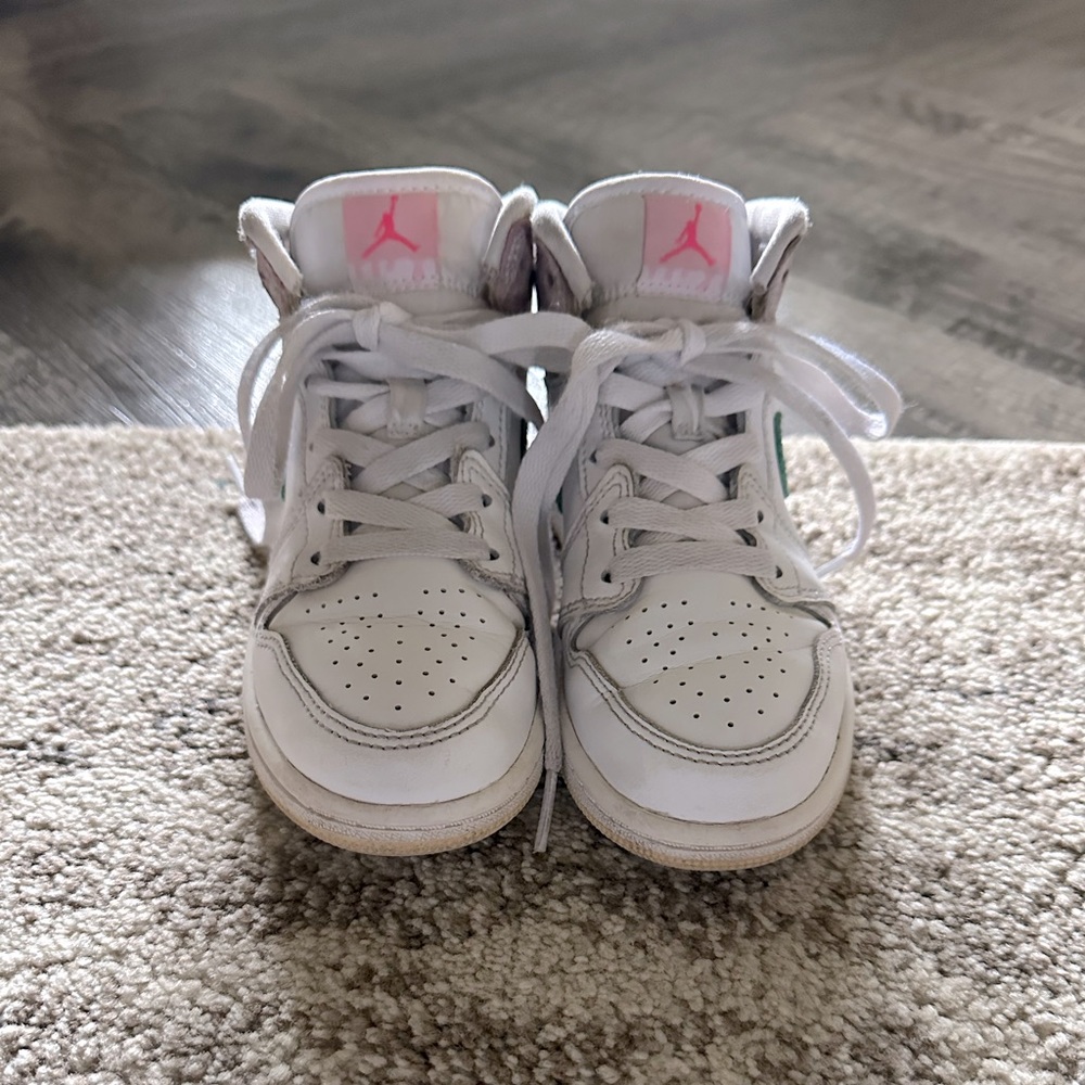 AIR JORDAN 1 MID ‘ICE CREAM'